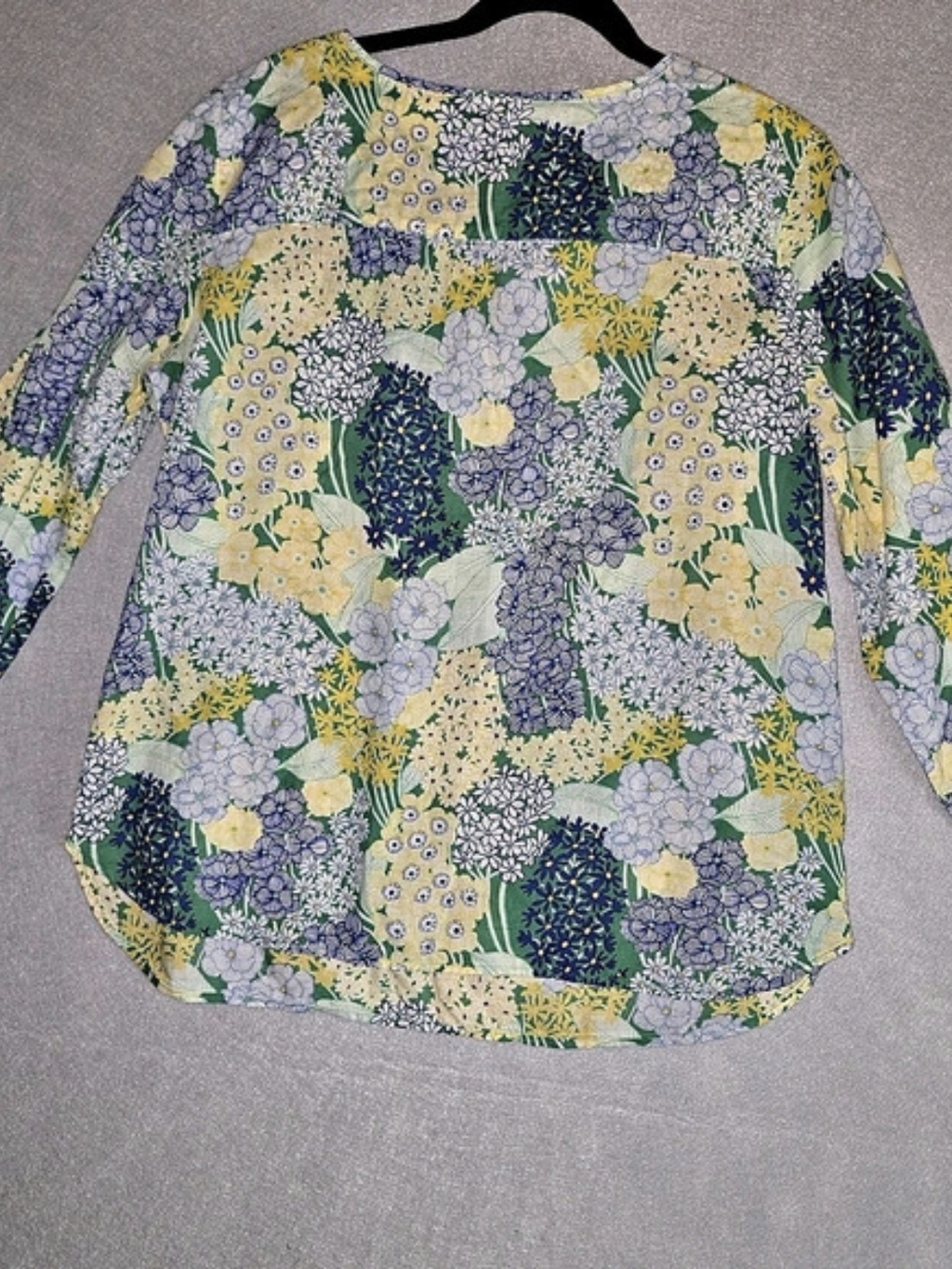 Talbots Floral Cotton Blouse in Green & Blue Size Large Bubble Long Sleeve Light - Picture 2 of 8